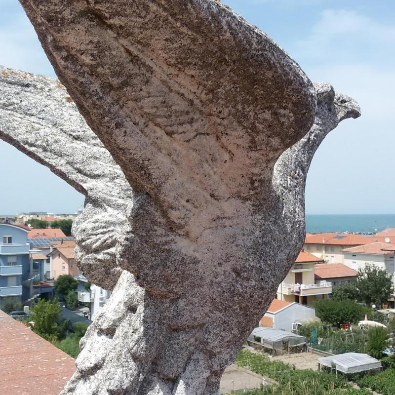 Hotel Rossini Rimini Esterno foto