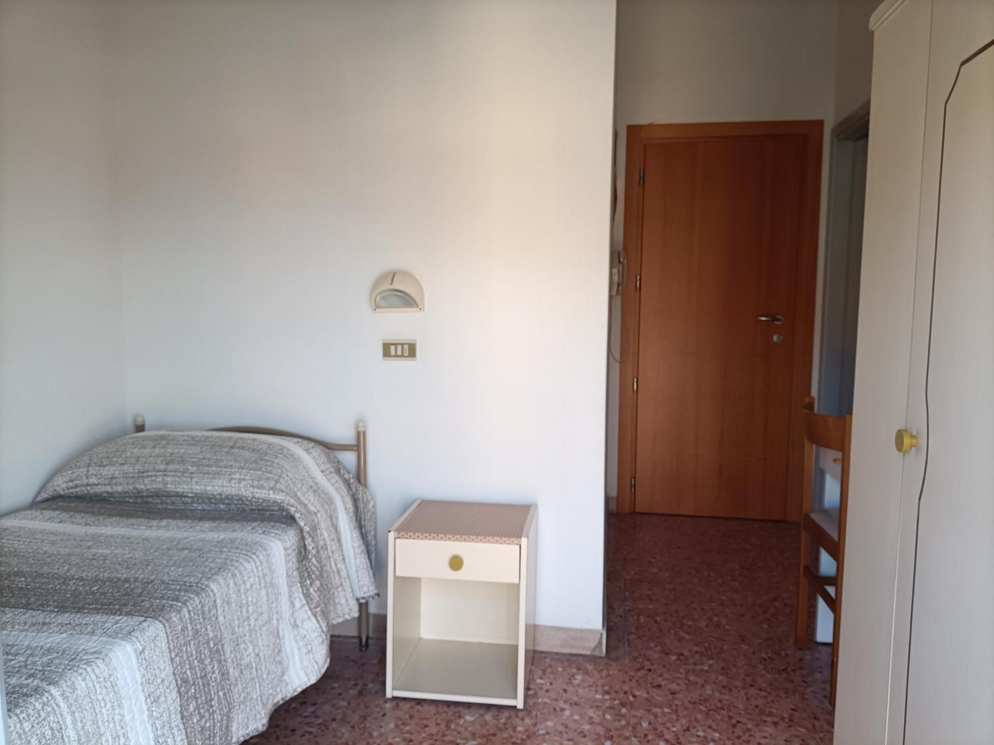 Hotel Rossini Rimini Esterno foto